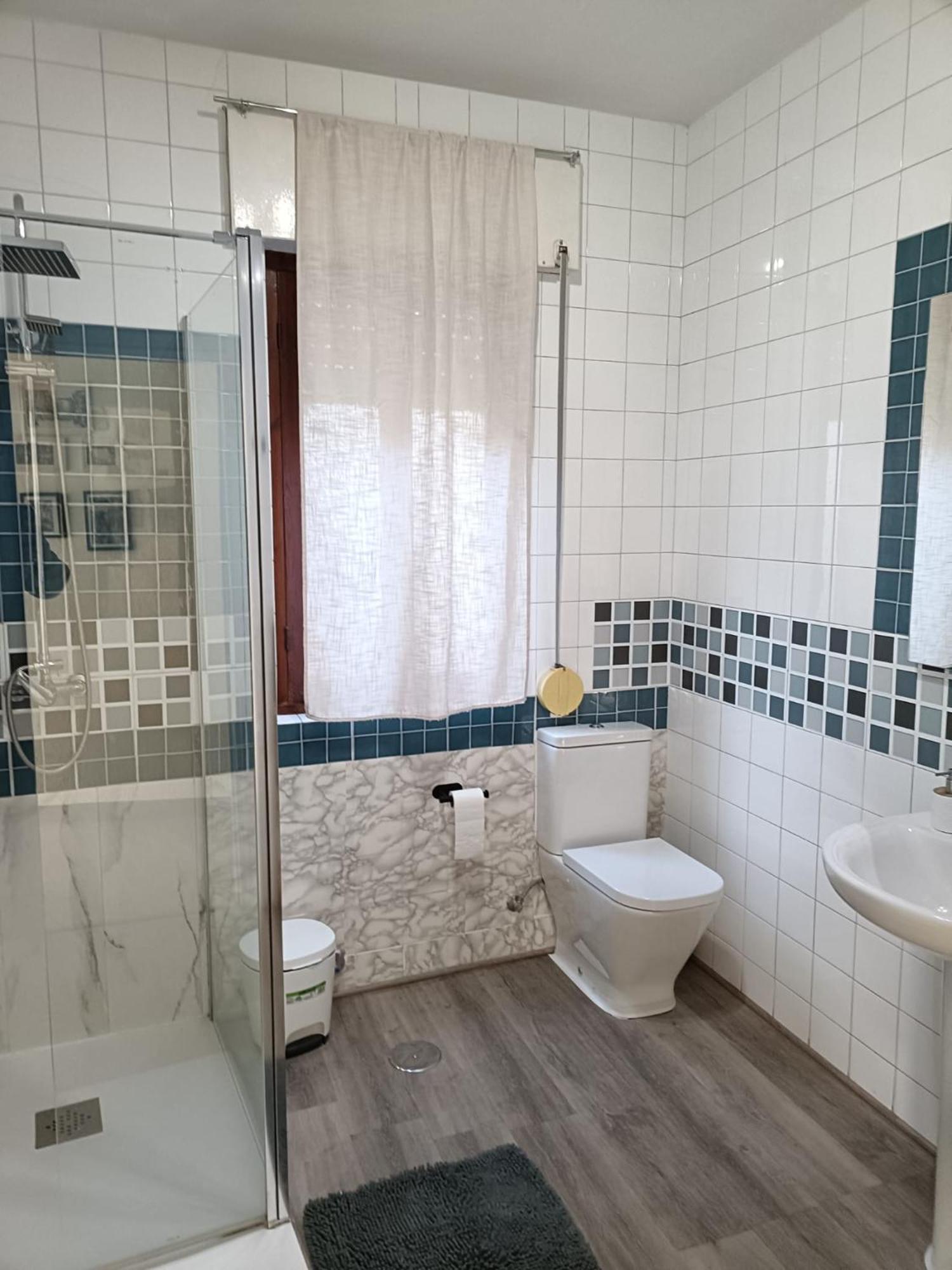 Apartamento Shenzhen En Astorga Camino De Santiago Cochera Bicis Exterior foto